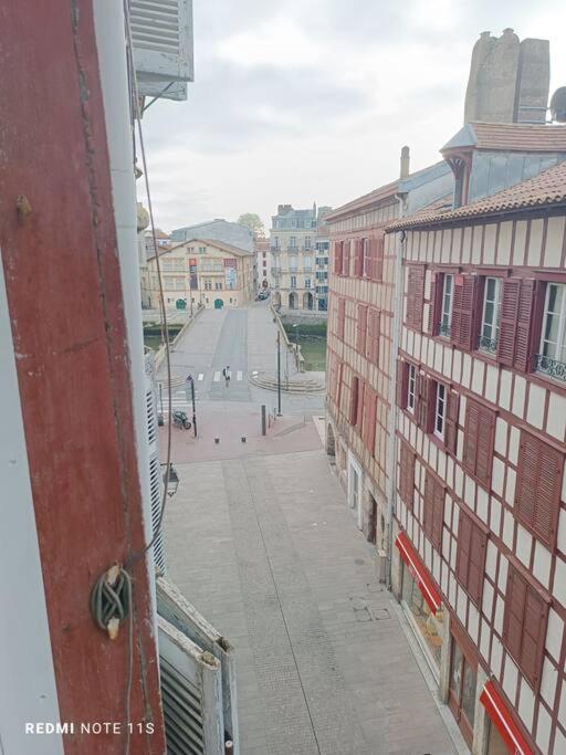Studio En Centre-Ville Bayonne Buitenkant foto
